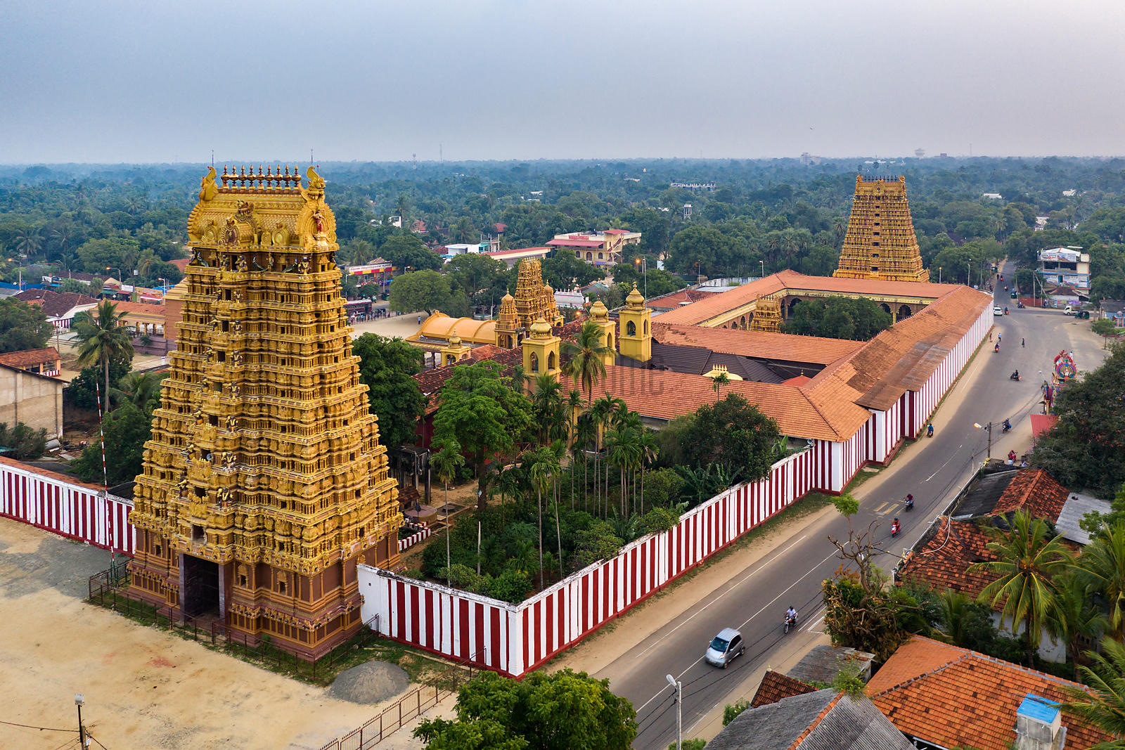 நல்லூர் உற்சவத்தை முன்னிட்டு இன்று முதல் சுற்று வீதிகளில் போக்குவரத்து தடை